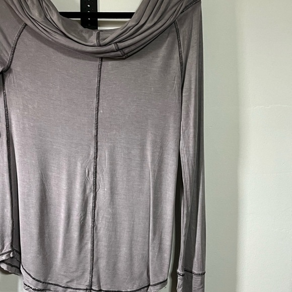 We The Free  Free People Purple Top - Picture 7 of 9